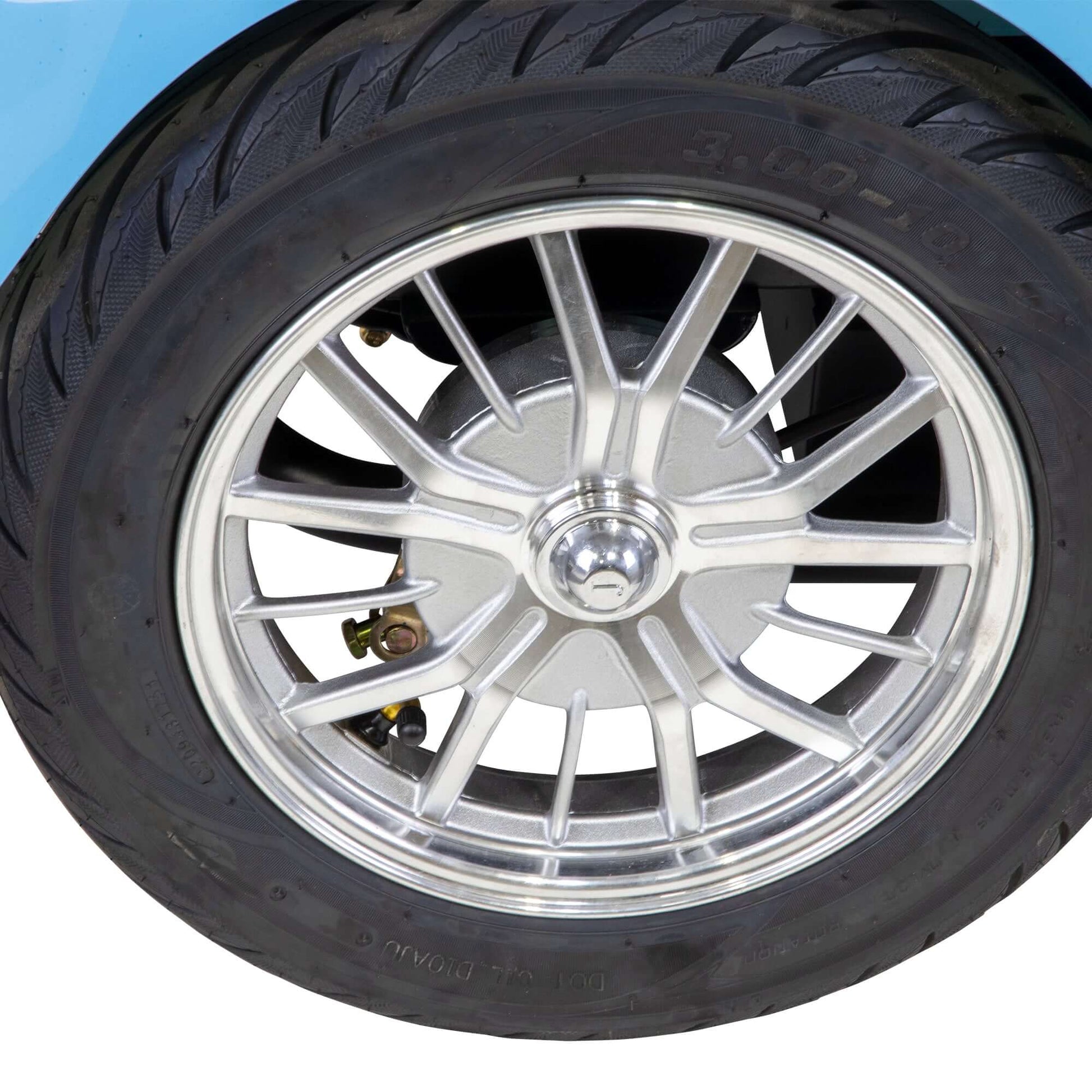 Elite Mobility Scooter - rear wheel and fender close up