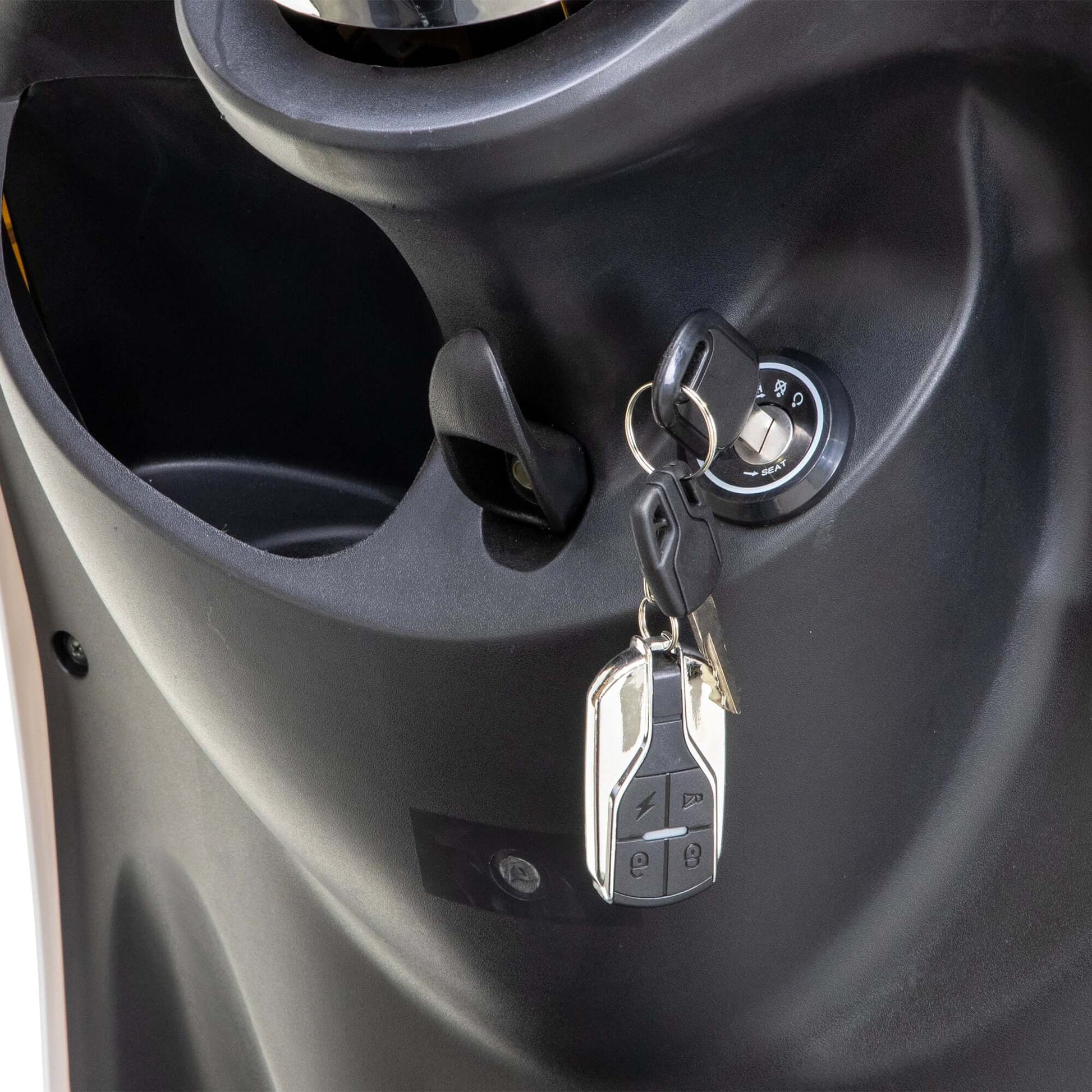 Supreme Mobility Scooter - front console close up